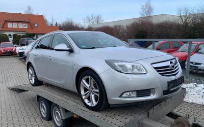 Opel Insignia BiTurbo z roku 2013 a v OPC paketu