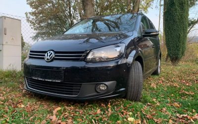 Dovoz na zakázku – VW Touran z roku 2015