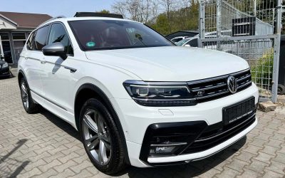 Volkswagen Tiguan R-Line 2.0 BiTDI už dělá radost novému majiteli