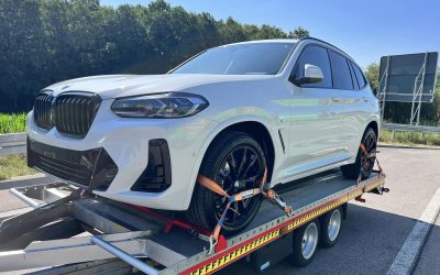 Do Prahy jsme dovezli BMW X3 20i ve stavu nového, záruku má až do roku 2027