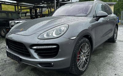 Zakázkový dovoz auta – Úžasně udržované a nikdy nebourané Porsche Cayenne Turbo