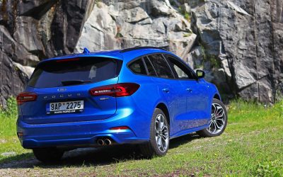 Alternativy k Octavii: Jaké auto dovézt ze zahraničí místo ojeté/zánovní Octavie? (1. část)