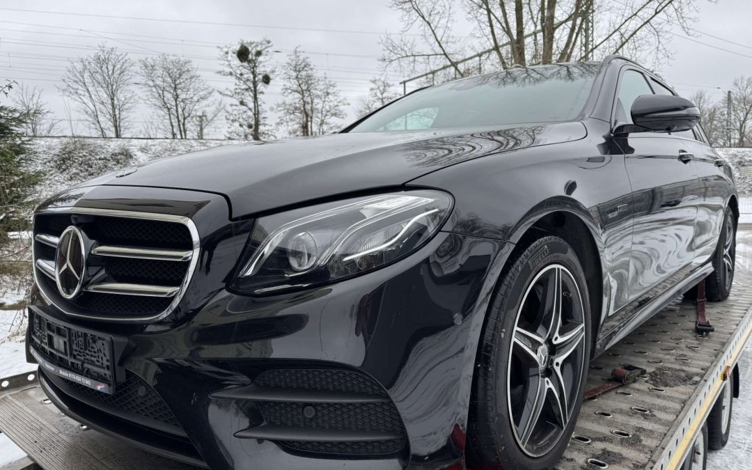 Mercedes E 300 de, který zná jen autorizovaný servis